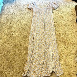 H&M Maxi floral dress with slit - size M